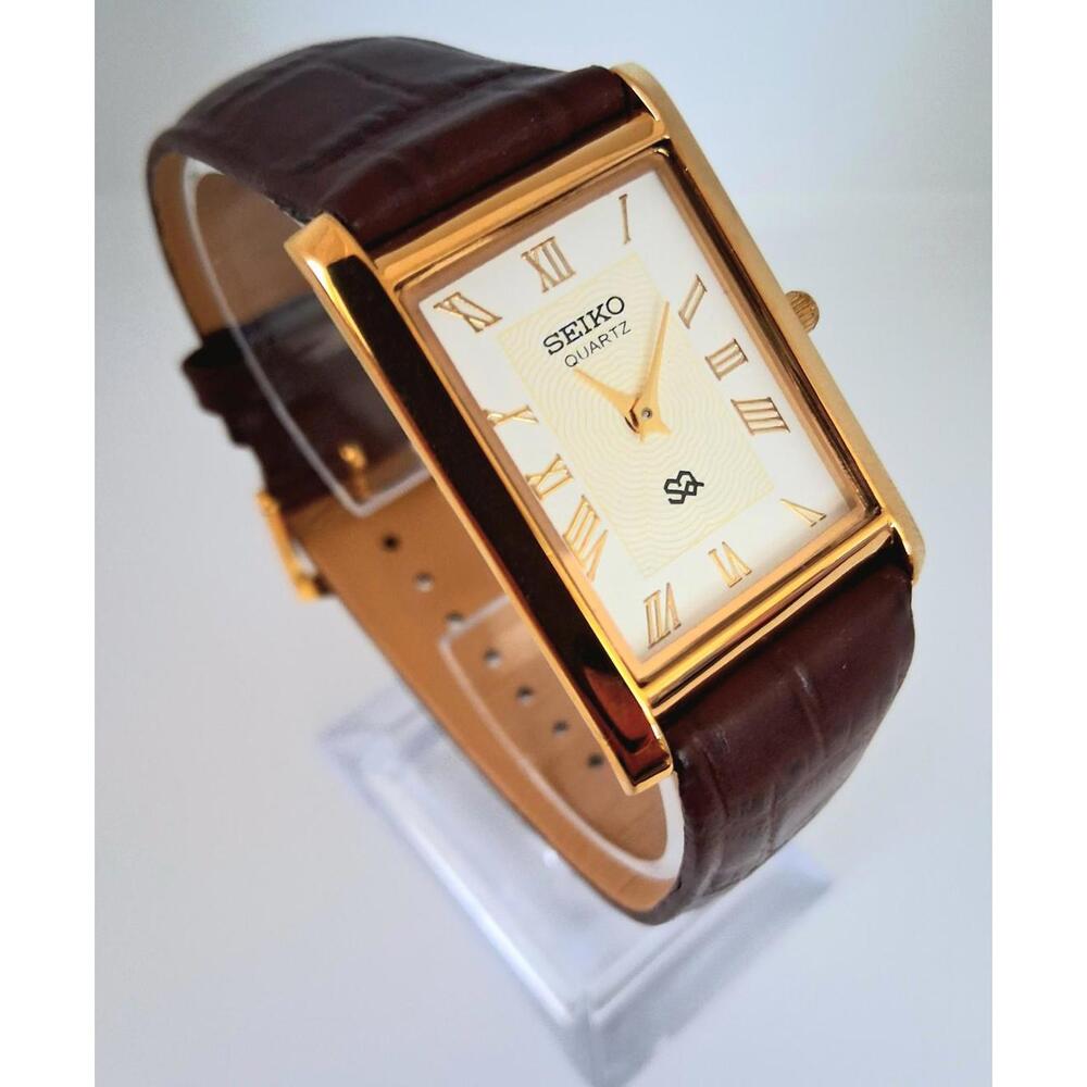 Men's Vintage Seiko Tank Leather Wrist Watch RARE